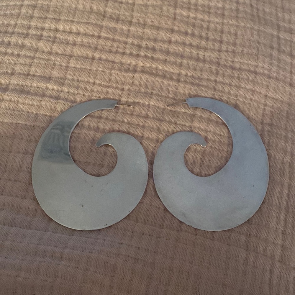 ss earrings